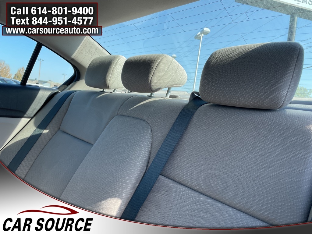 2013 Honda Civic LX photo 12