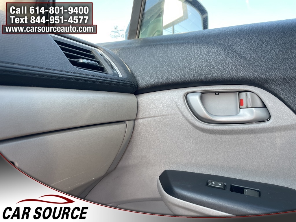 2013 Honda Civic LX photo 19
