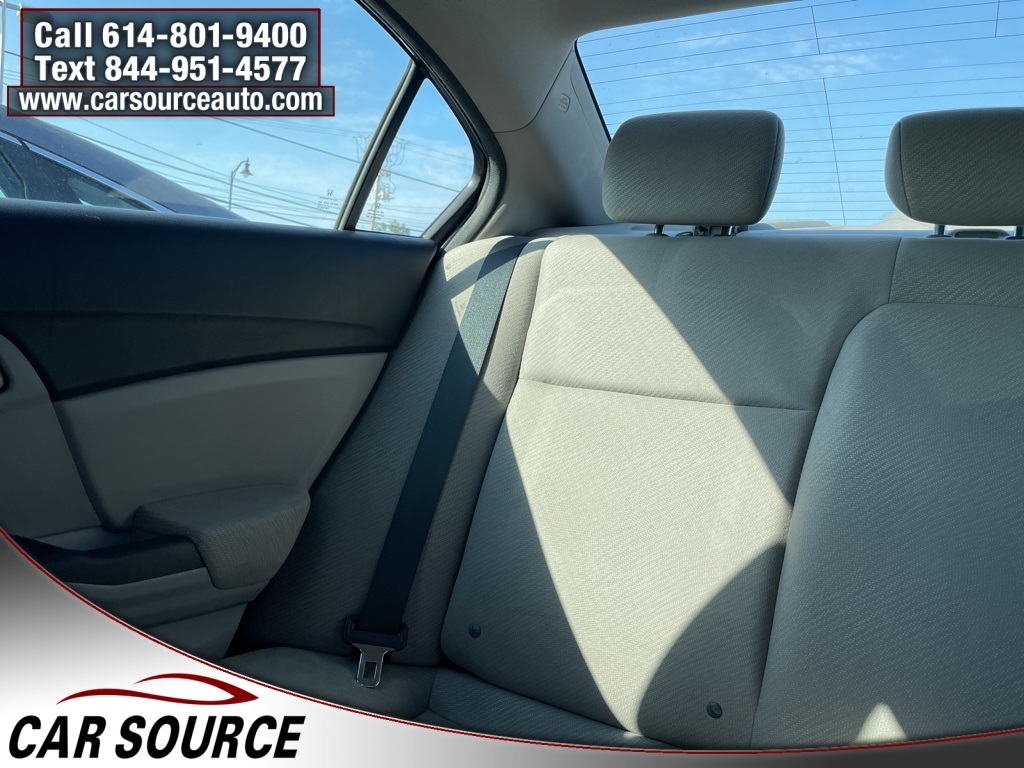 2013 Honda Civic LX photo 21