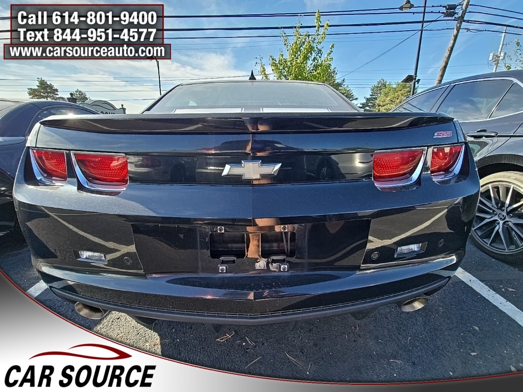 2011 Chevrolet Camaro 2SS photo 3