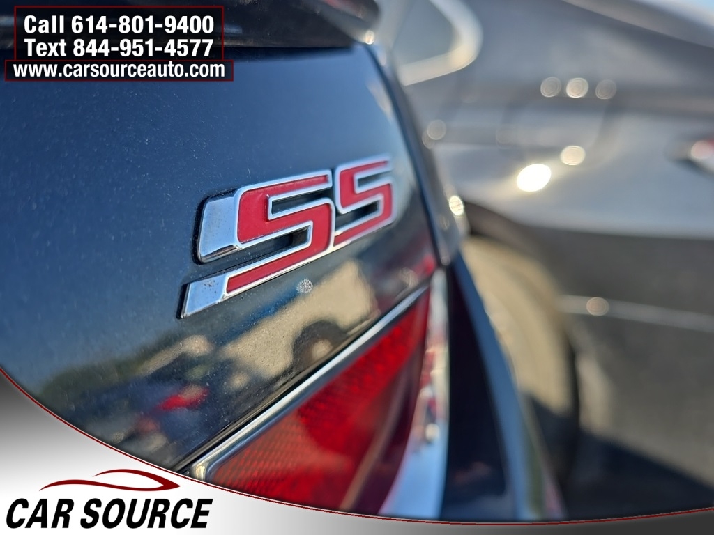 2011 Chevrolet Camaro 2SS photo 16