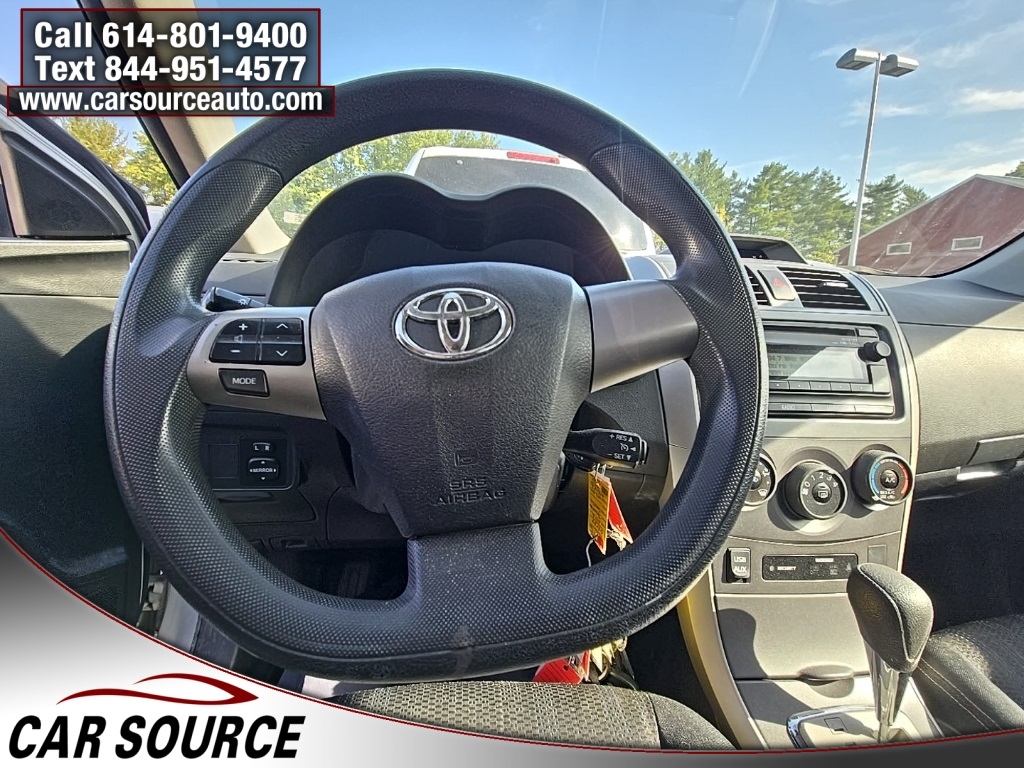 2012 Toyota Corolla L photo 9