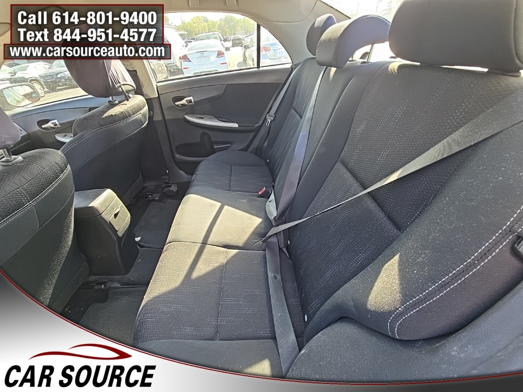 2012 Toyota Corolla L photo 16