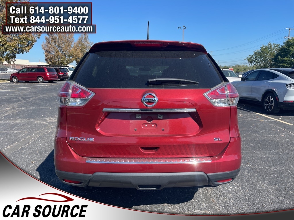 2016 Nissan Rogue SL photo 11