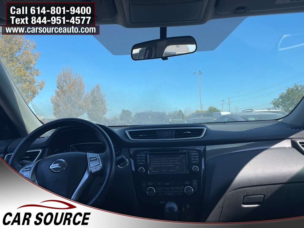 2016 Nissan Rogue SL photo 14
