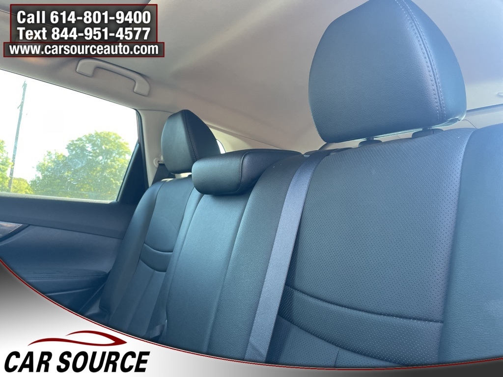 2016 Nissan Rogue SL photo 16