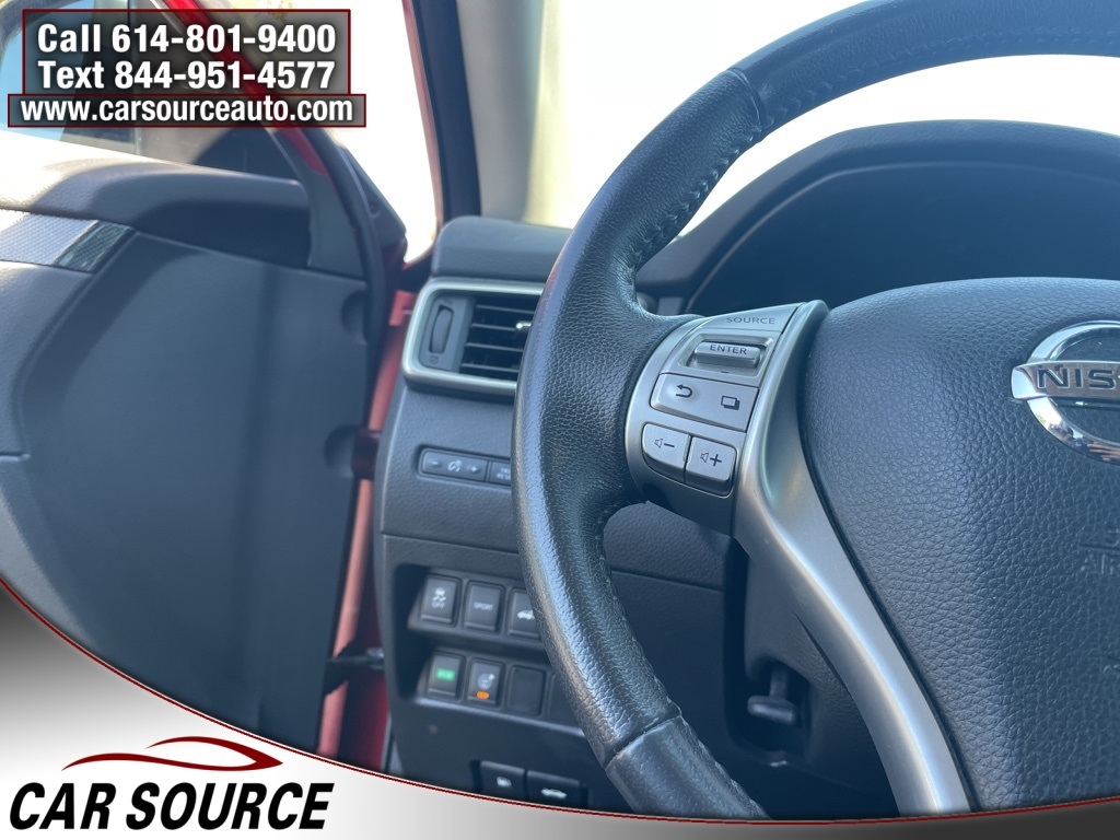 2016 Nissan Rogue SL photo 27