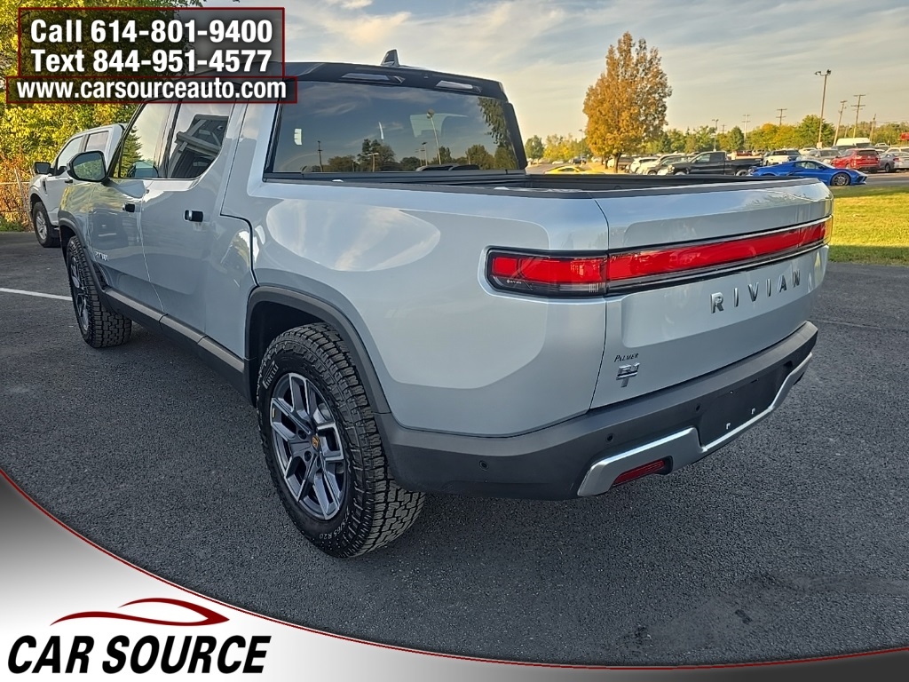 2024 Rivian R1T Adventure photo 3