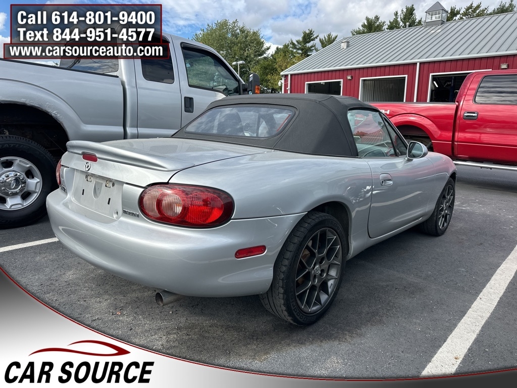 Mazda MX-5 Miata  2004