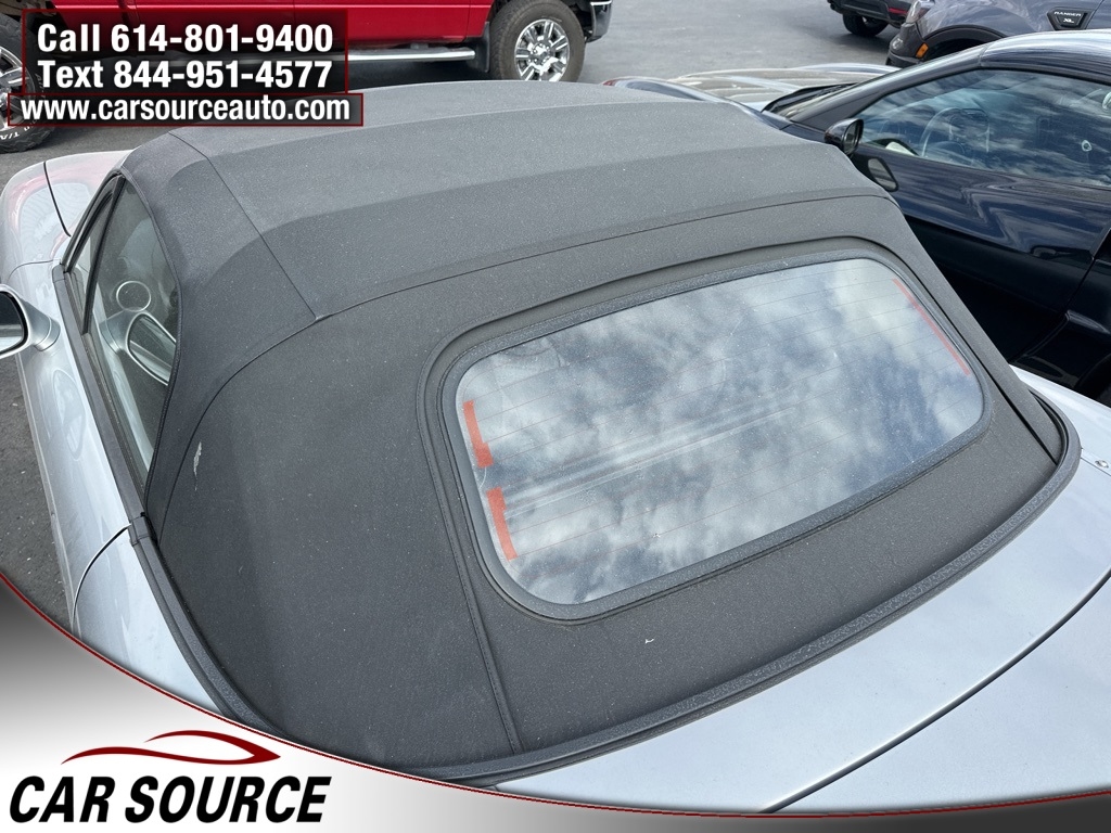 Mazda MX-5 Miata  2004