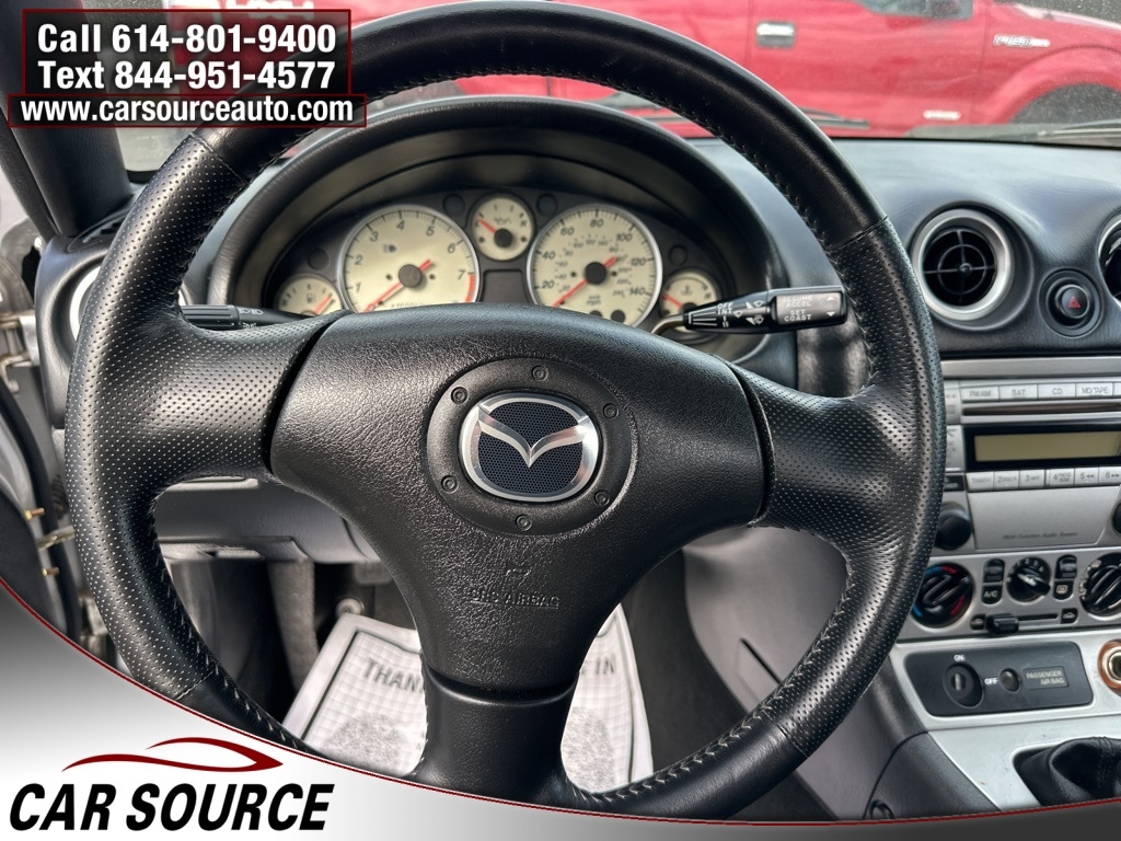 Mazda MX-5 Miata  2004