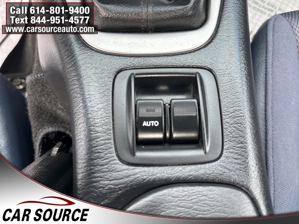 Mazda MX-5 Miata  2004