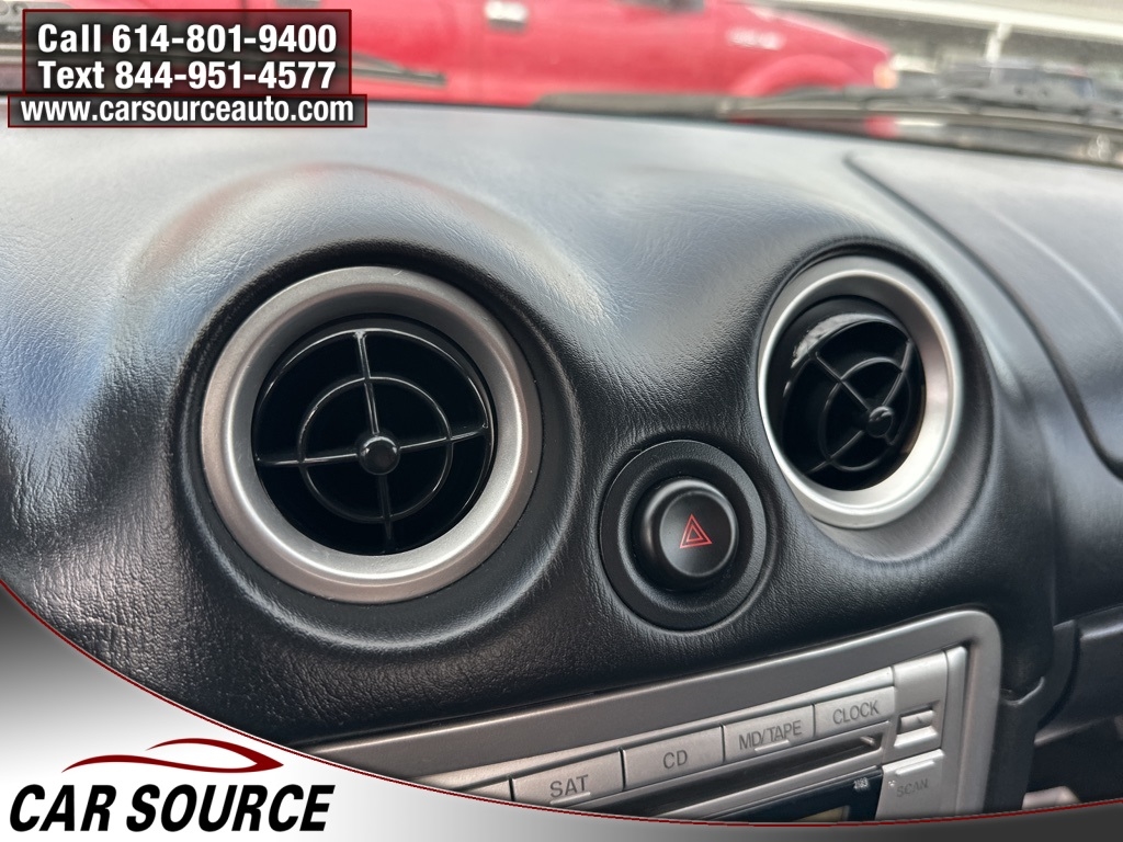 Mazda MX-5 Miata  2004