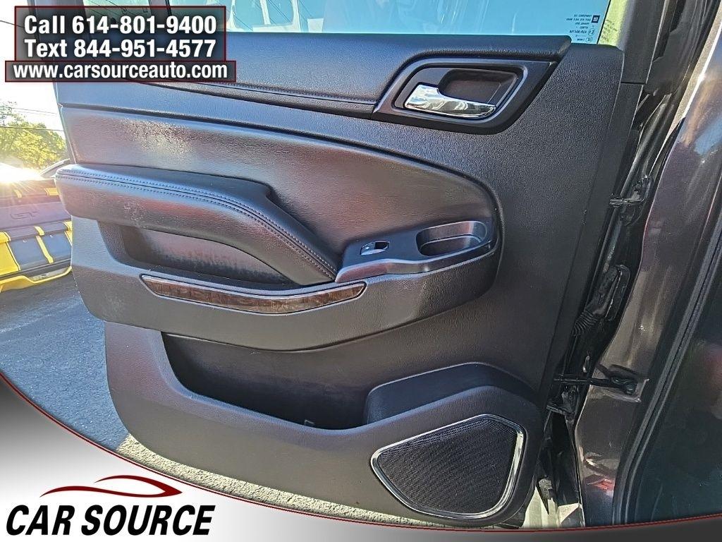 Chevrolet Suburban  2015