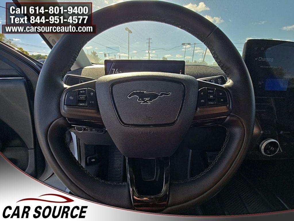 Ford Mustang Mach-E  2023