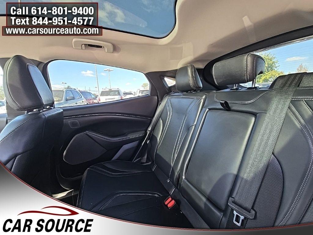 Ford Mustang Mach-E  2023