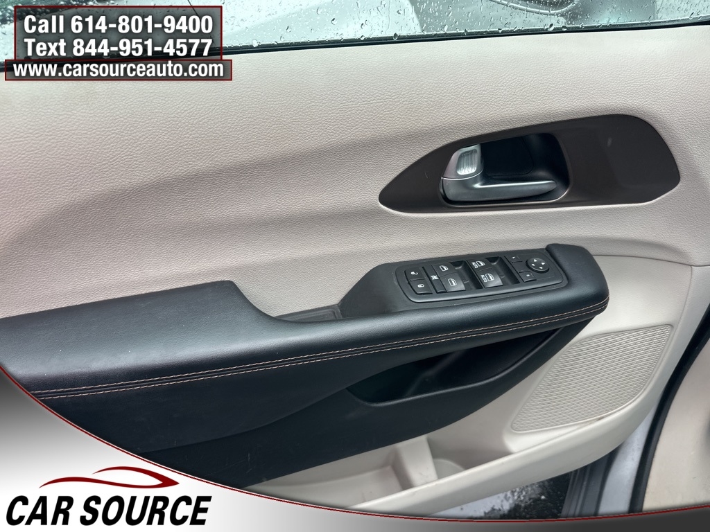 Chrysler Pacifica  2017 Chrysler Pacifica  2017