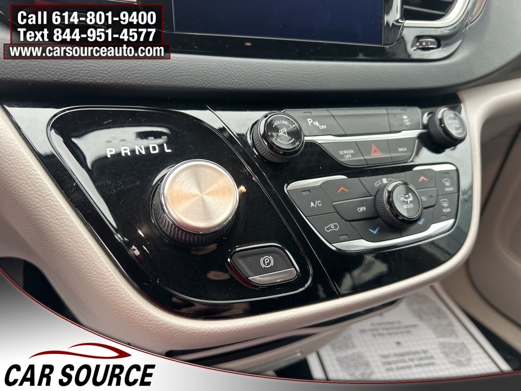 Chrysler Pacifica  2017 Chrysler Pacifica  2017