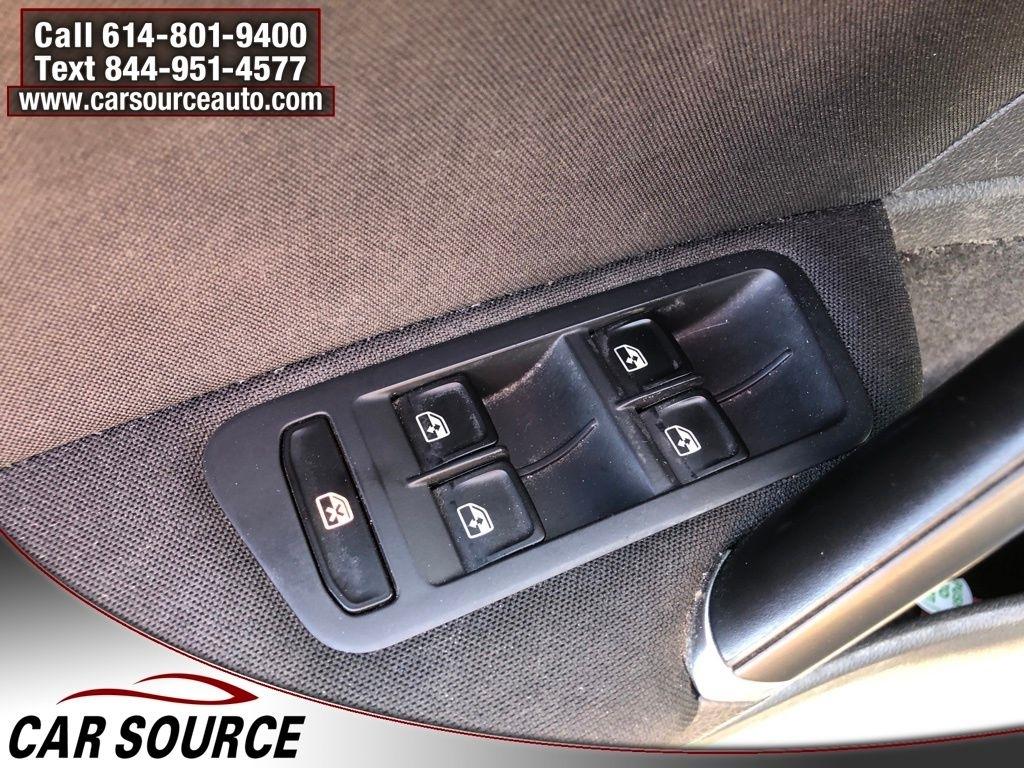 Volkswagen Golf  2016