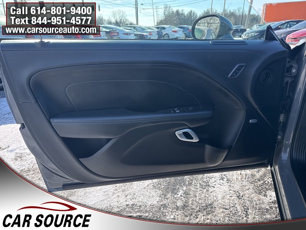 Dodge Challenger  2023