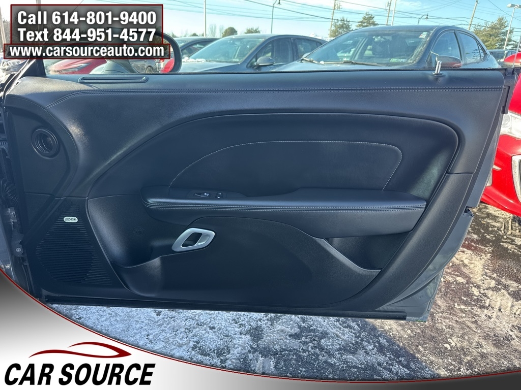 Dodge Challenger  2023