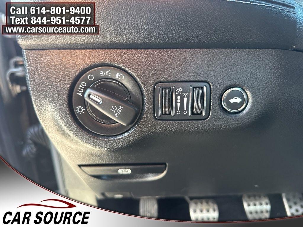 Dodge Challenger  2023