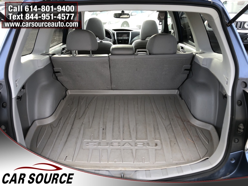 2010 Subaru Forester 2.5XT Limited photo 3