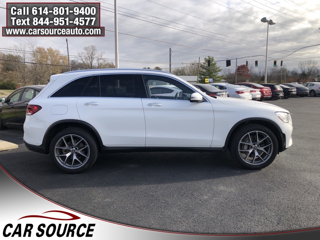 2020 Mercedes Benz GLC 300 photo 3