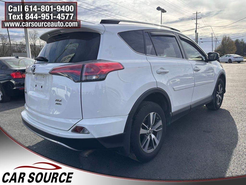 Toyota RAV4  2018