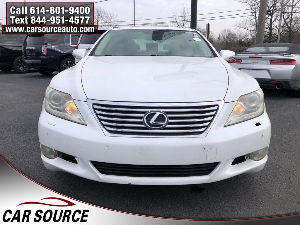 Lexus LS 460  2011