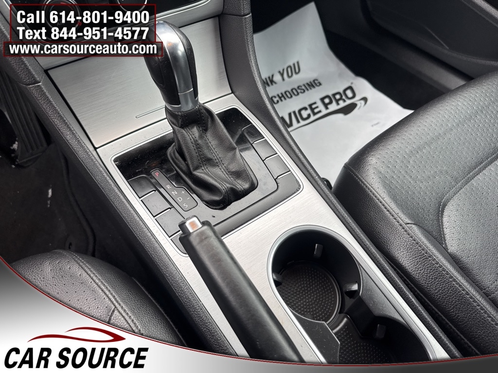 Volkswagen Passat  2013