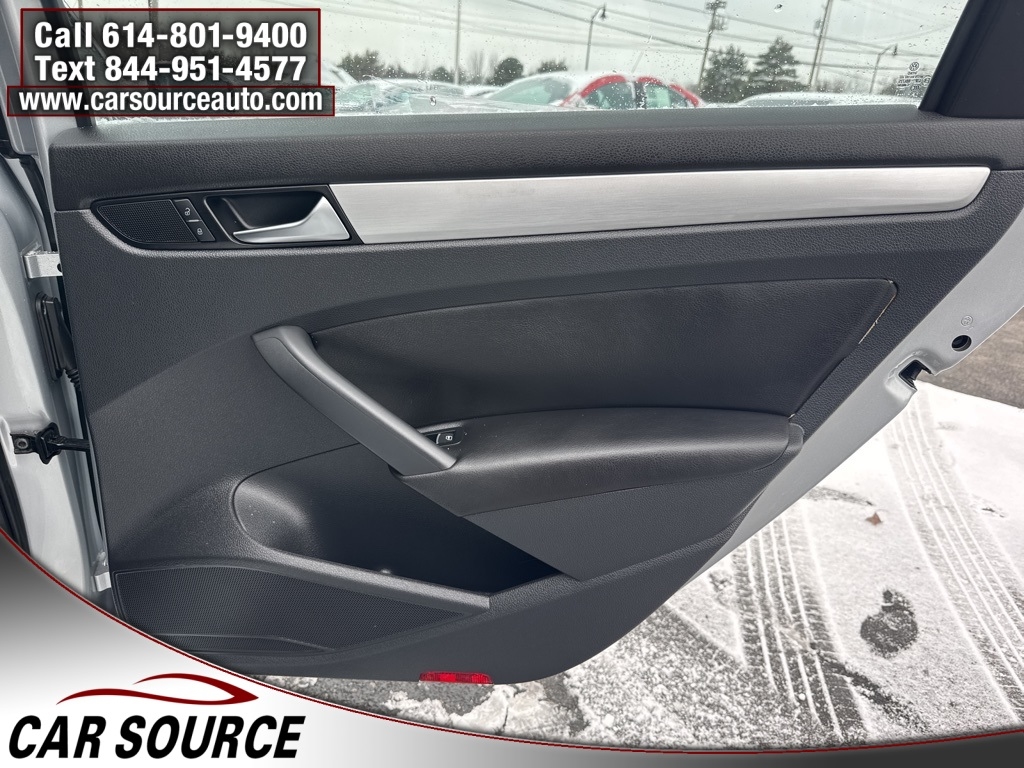 Volkswagen Passat  2013