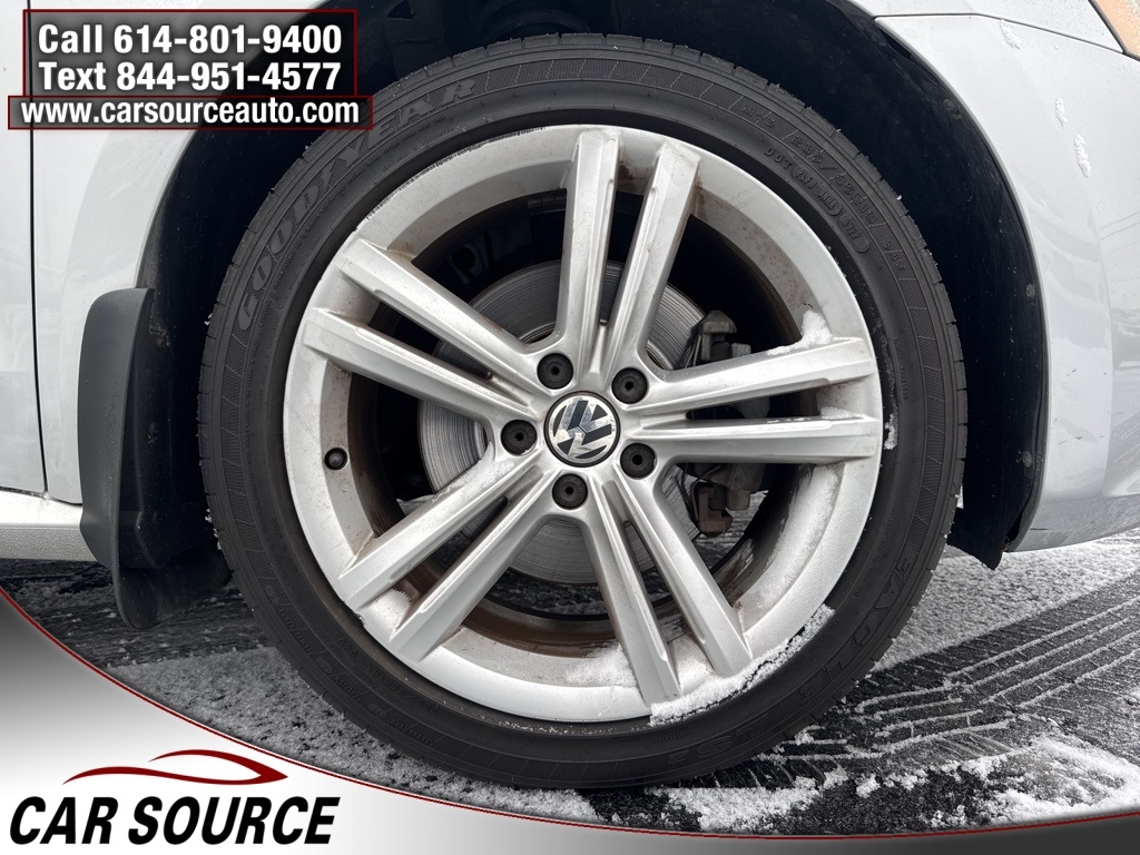 Volkswagen Passat  2013