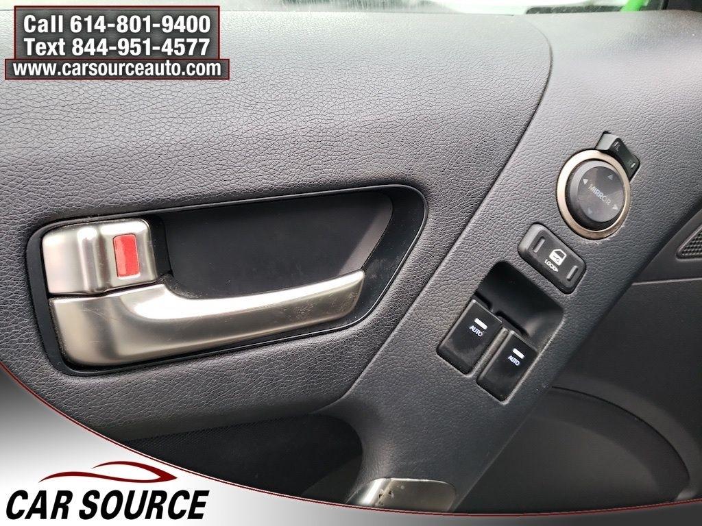 Hyundai Genesis Coupe  2015