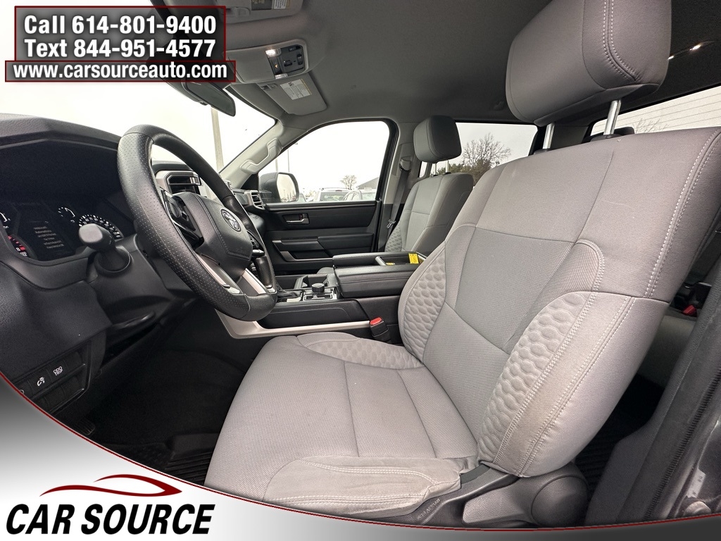 Toyota Tundra 4WD  2024