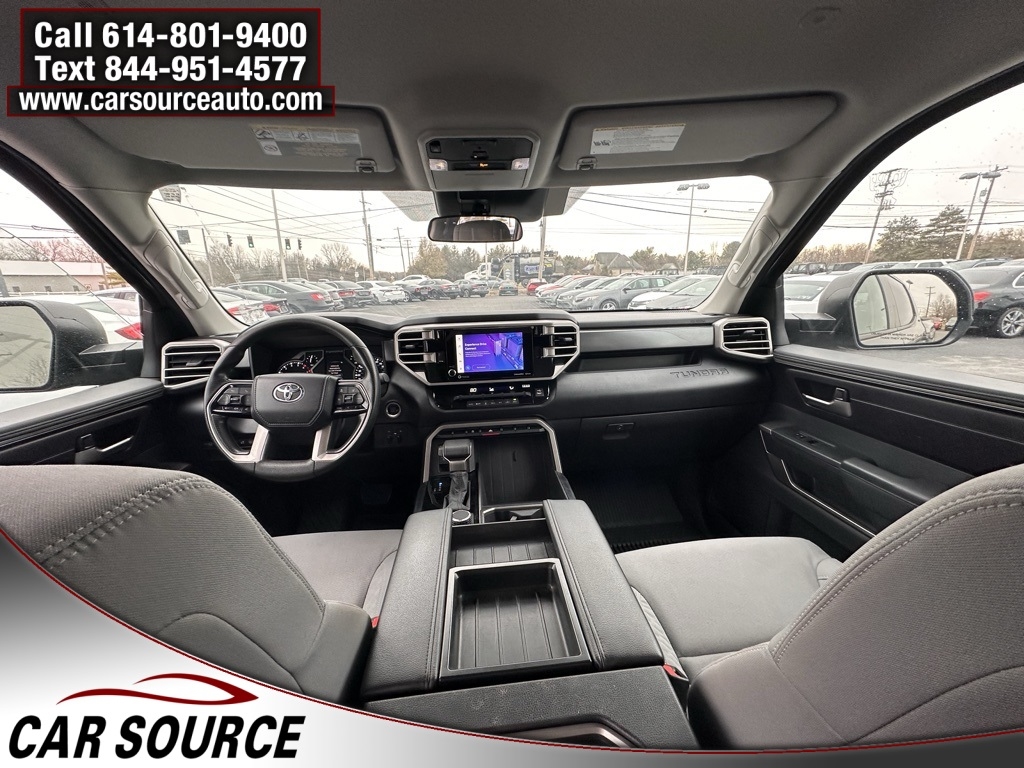 Toyota Tundra 4WD  2024