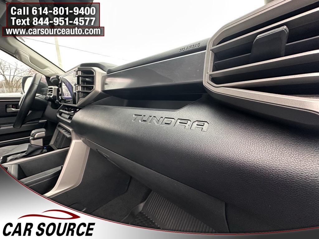 Toyota Tundra 4WD  2024