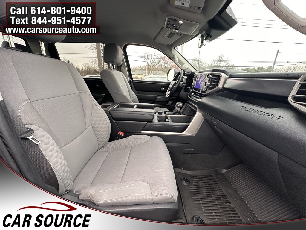 Toyota Tundra 4WD  2024