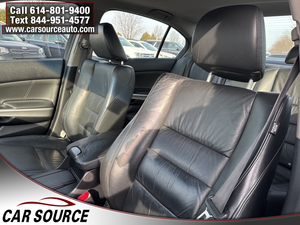 Honda Accord Sdn  2010