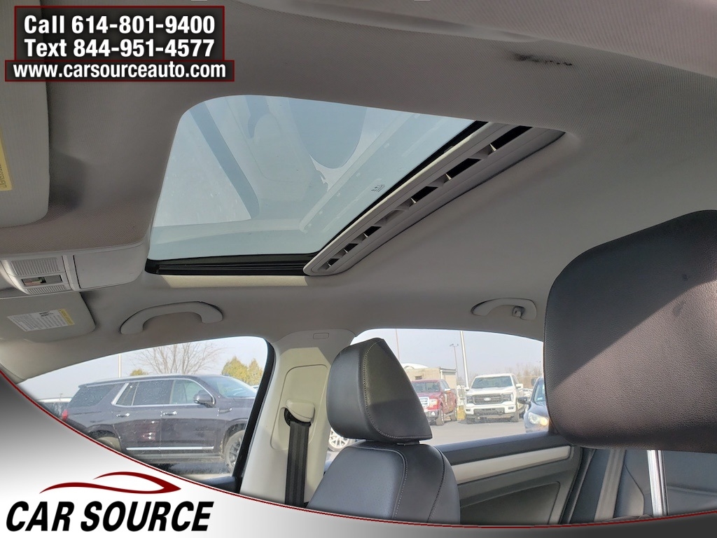 Volkswagen Passat  2022