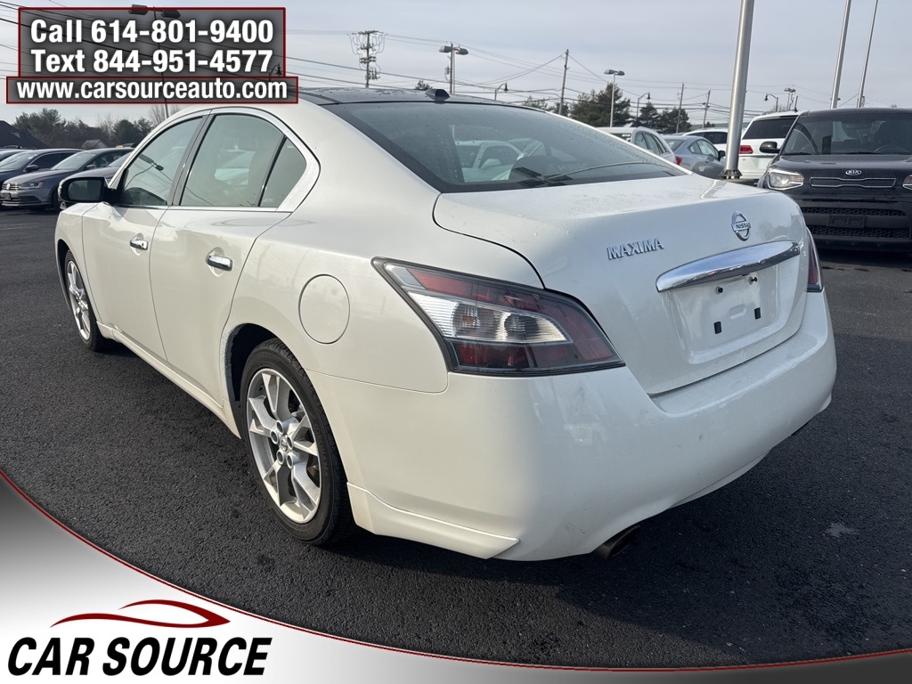Nissan Maxima  2012