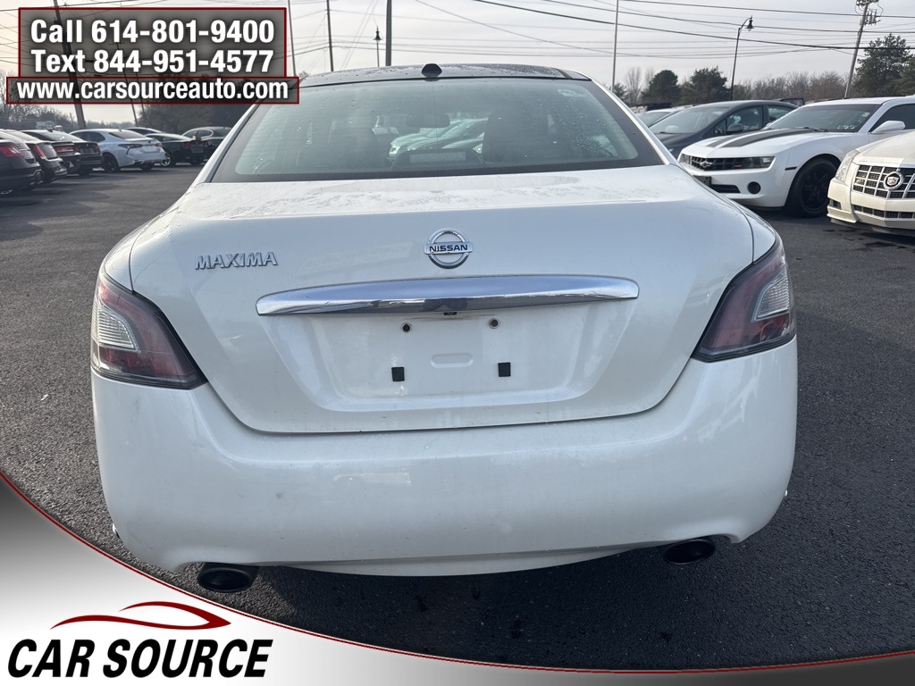 Nissan Maxima  2012