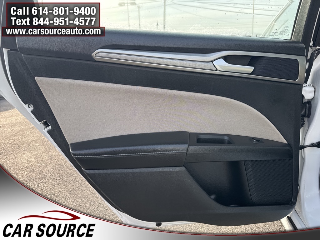 Ford Fusion Hybrid  2018