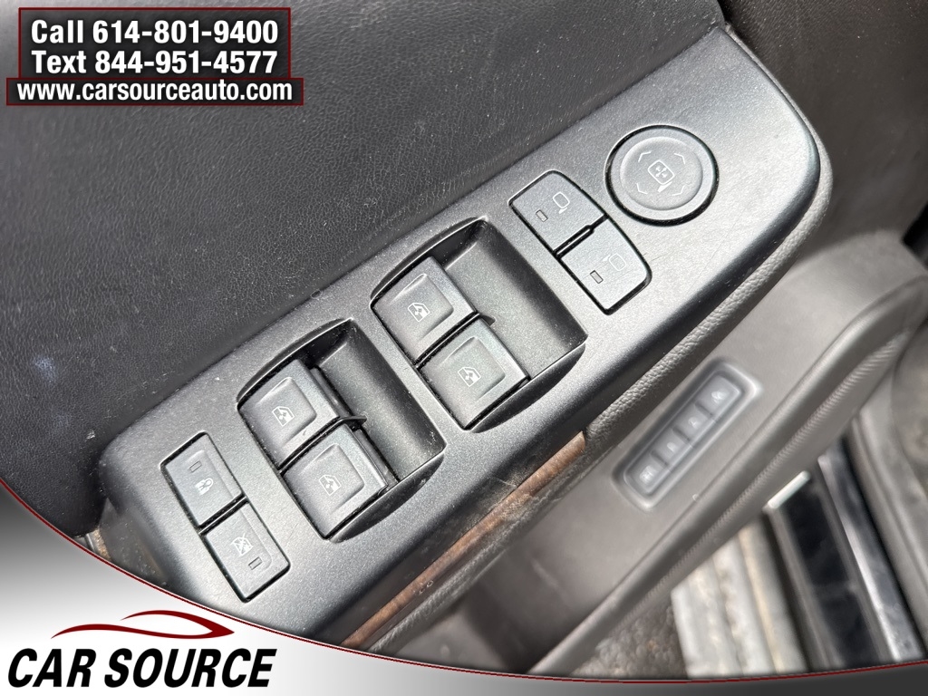 Chevrolet Suburban  2017