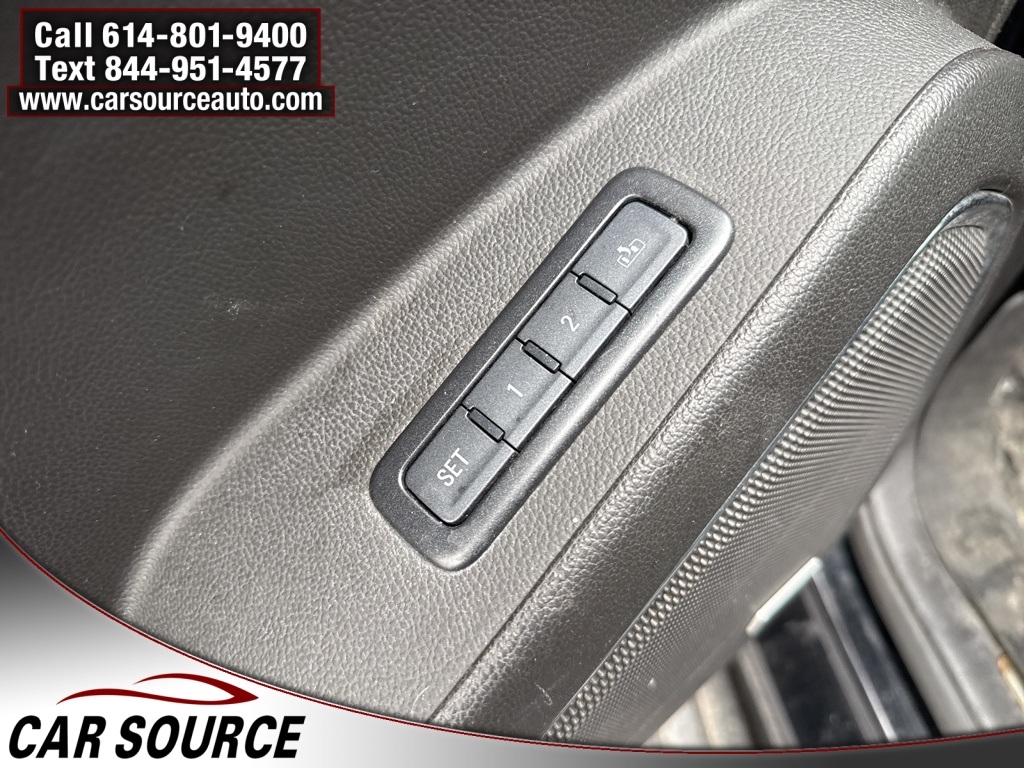 Chevrolet Suburban  2017