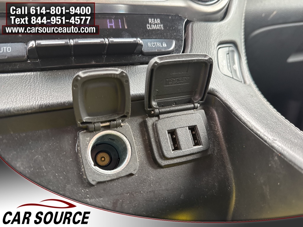 Chevrolet Suburban  2017