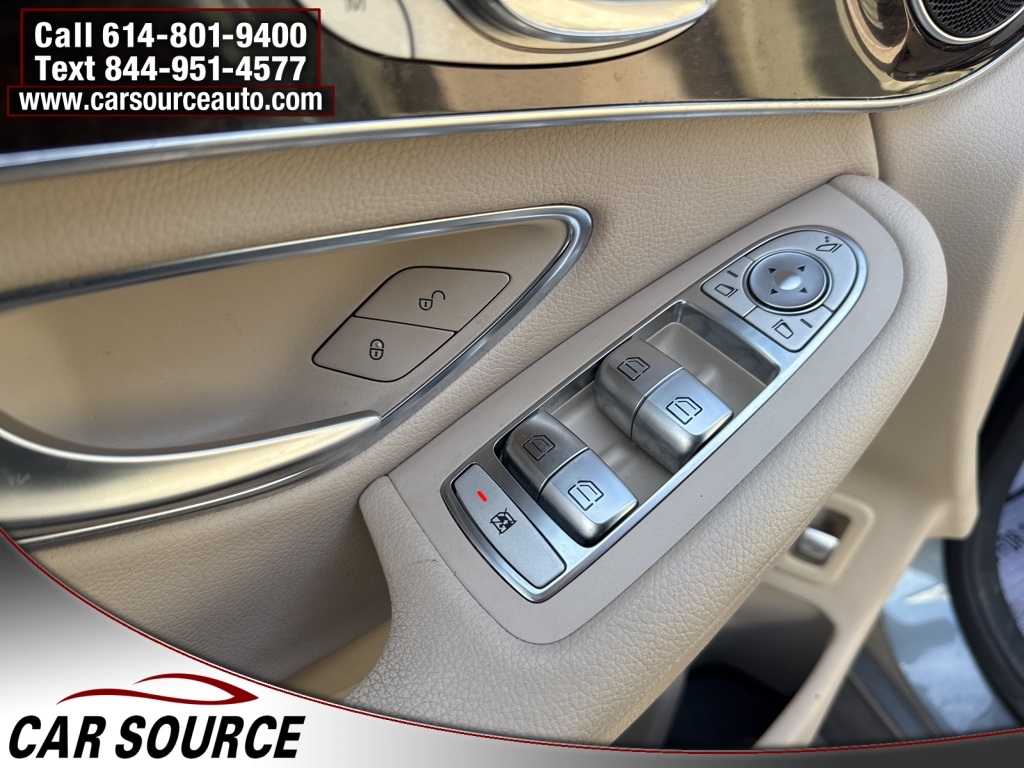 Mercedes-Benz GLC  2016