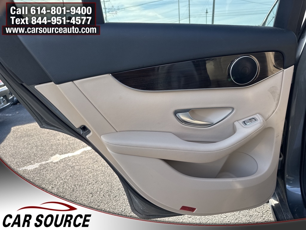 Mercedes-Benz GLC  2016