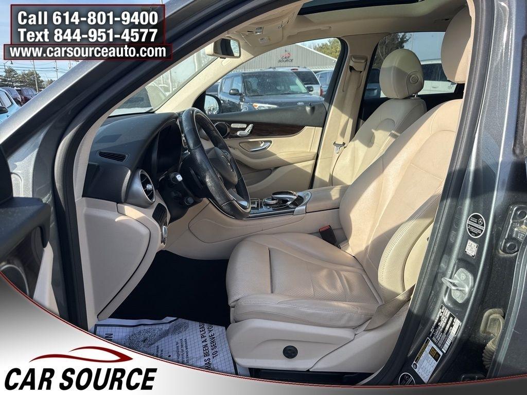 Mercedes-Benz GLC  2016