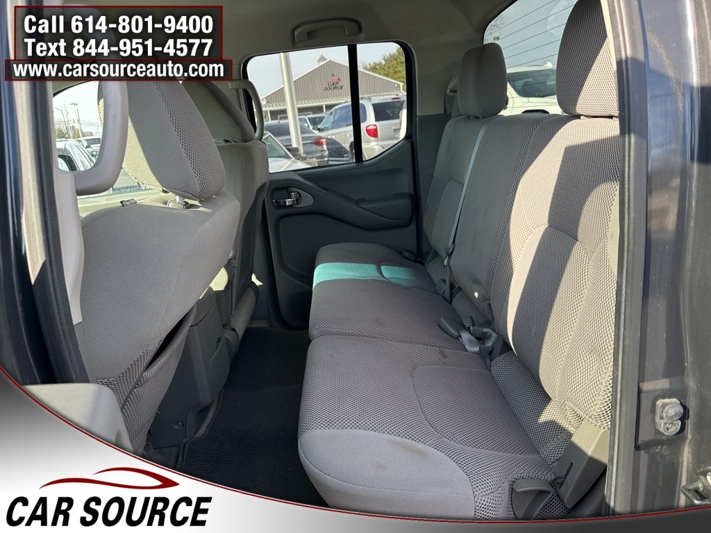 Nissan Frontier  2011